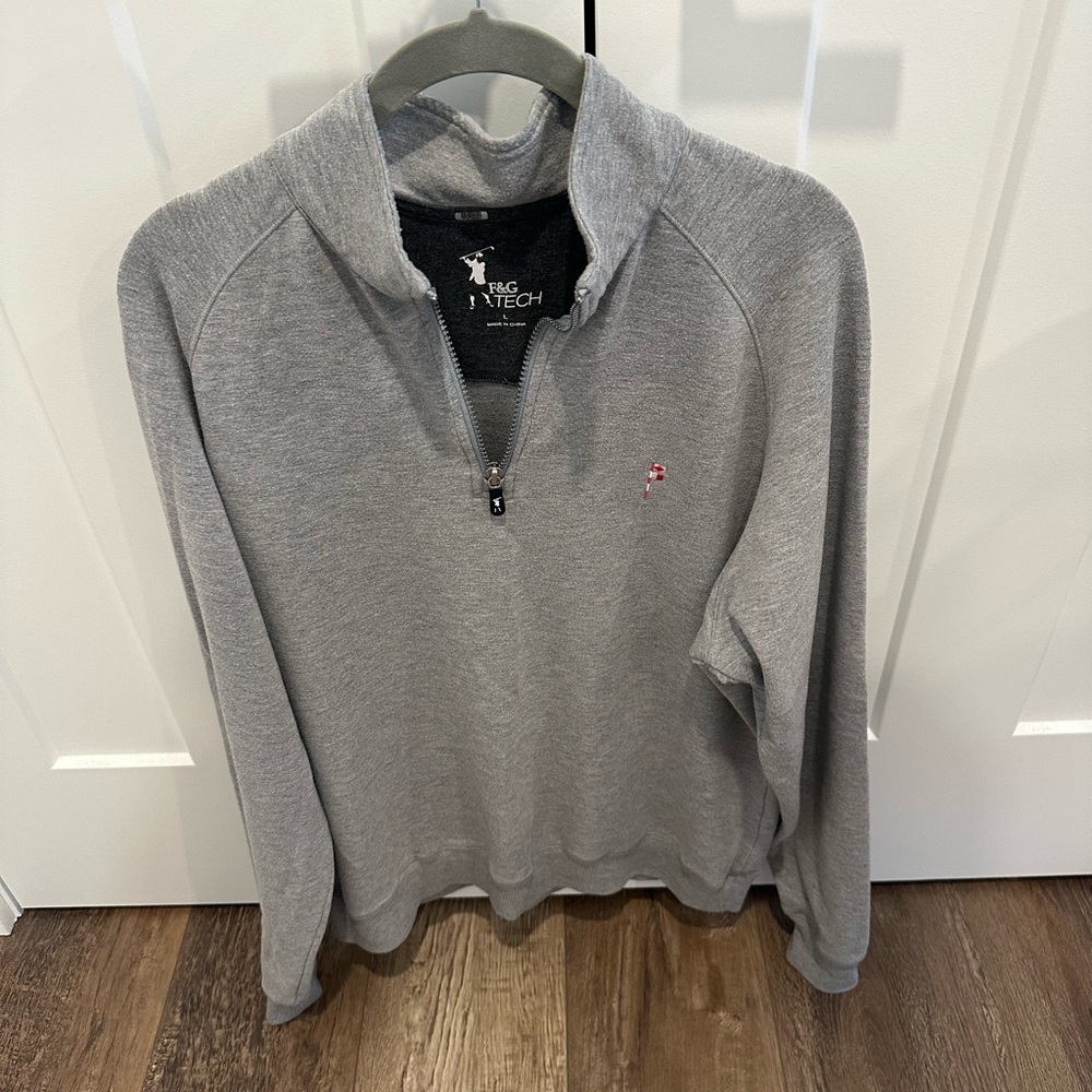 Fairway & Green Friars Head Pullover